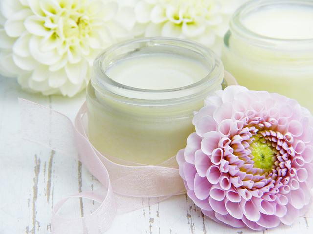 膏霜護膚品的加香香型有哪些？