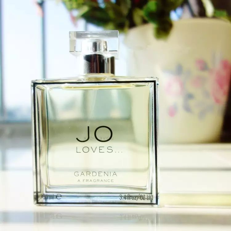 梔子花|4月過(guò)半，純白季即將來(lái)襲，請(qǐng)你穿上“梔子花”入夢(mèng)！