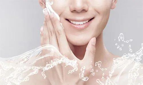 化妝水是智商稅嗎？有用嗎？